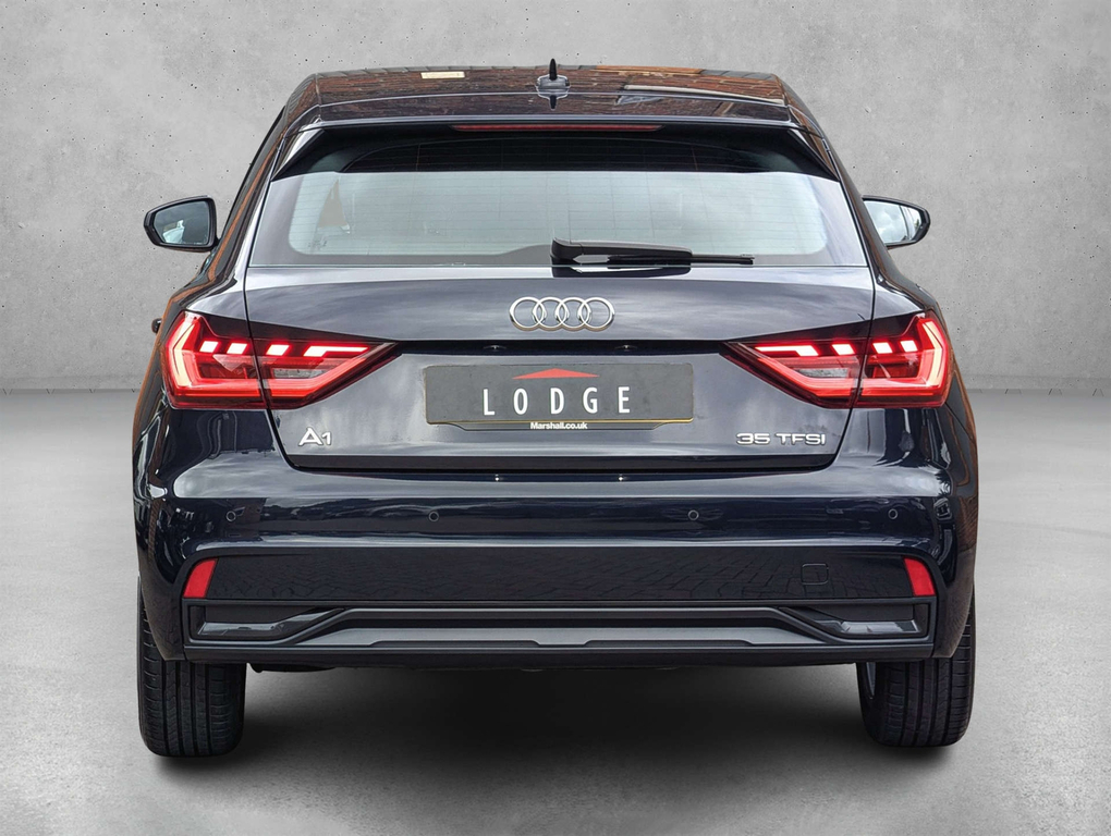 Audi A1 Sportback 35 Tfsi Sport  #6