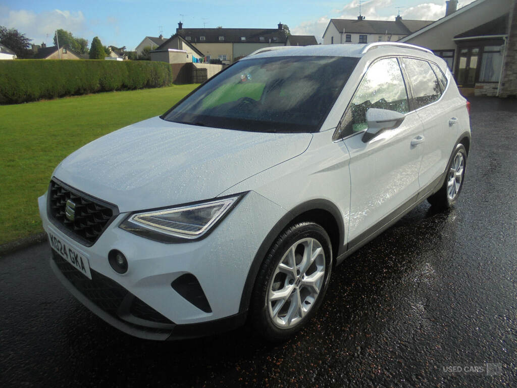Seat Arona 1.0 Tsi 115 Fr White #4