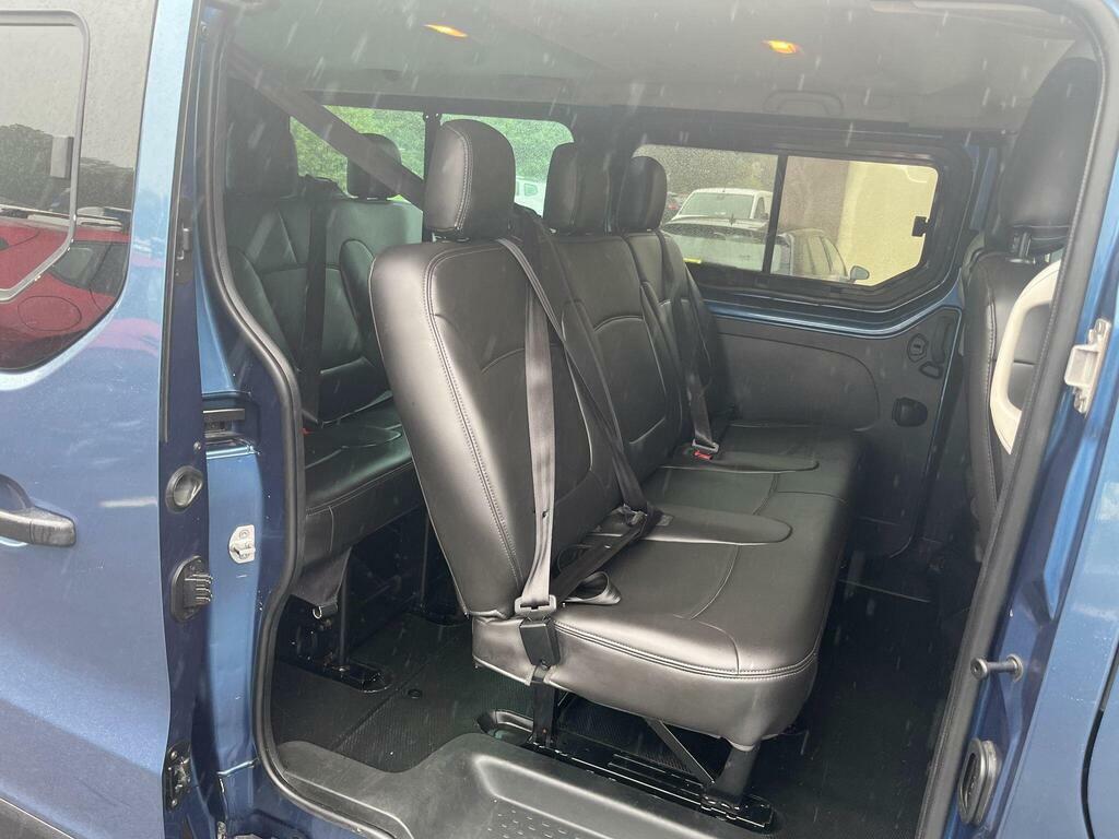 Renault Trafic Van 1.6 Sl27 Dci 115 Sport 201565 Black #8