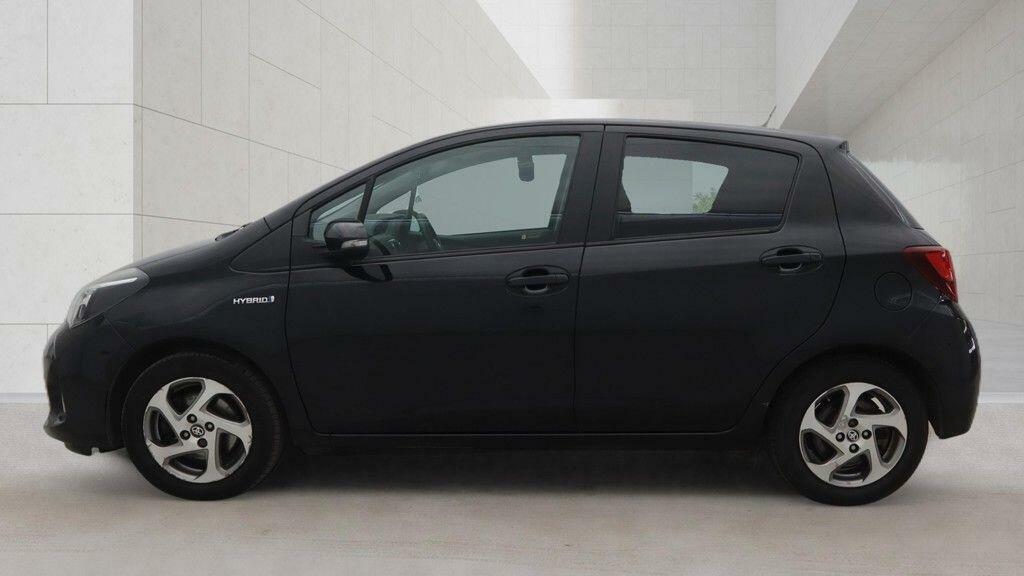 Toyota Yaris 1.5 Vvt-h Icon E-cvt Euro 6 Black #5