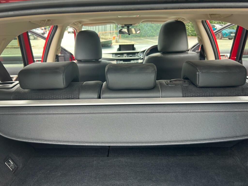 Lexus CT 200H Advance 5-Door Grey #37