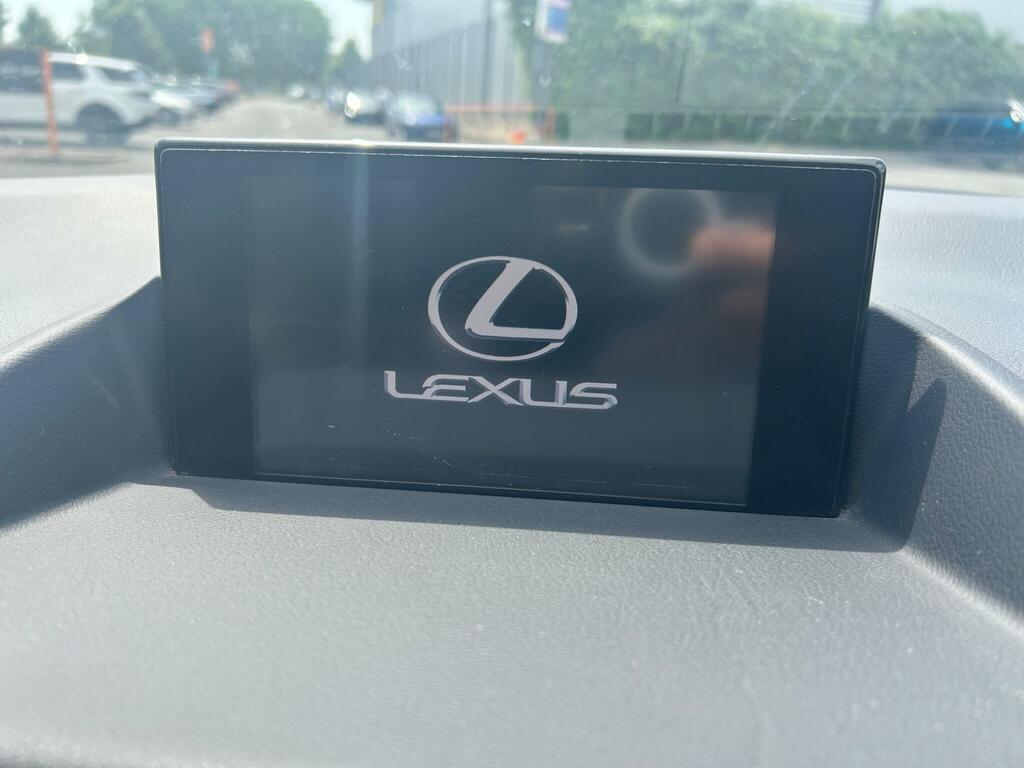 Lexus CT 200H Advance 5-Door Grey #39