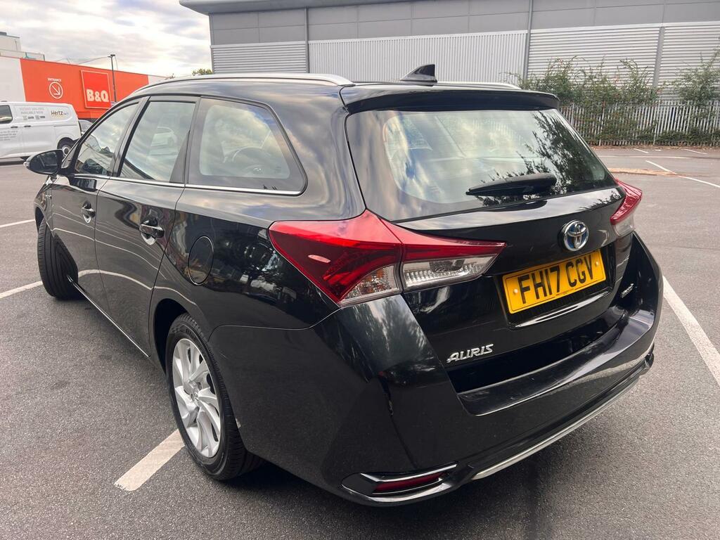 Toyota Auris 1.8 Vvt-h Business Edition Touring Sports Cvt Euro Black #4
