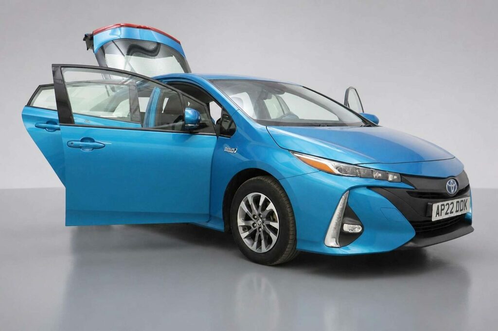 Toyota Prius+ Hatchback Black #47