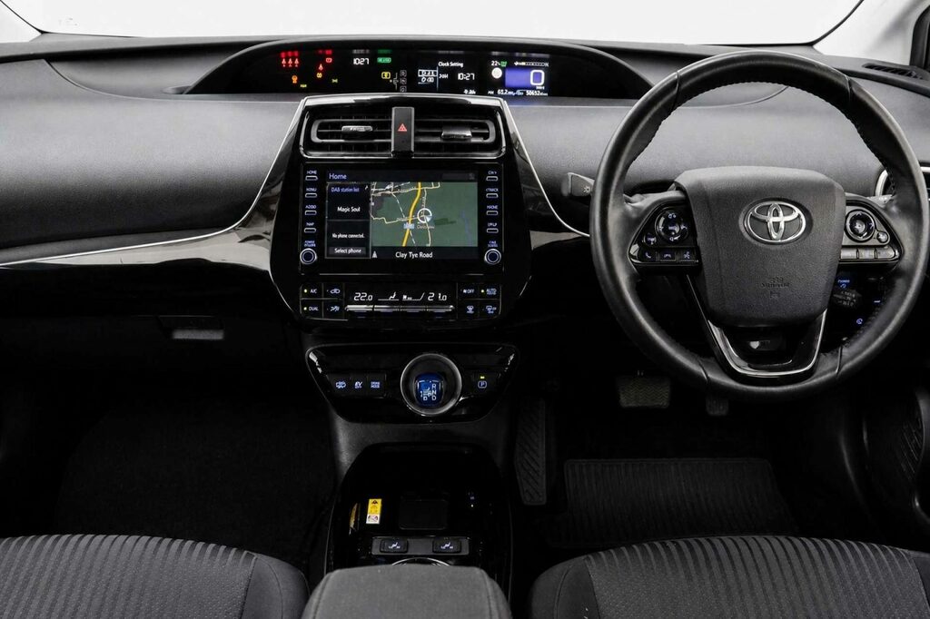 Toyota Prius+ Hatchback Black #14