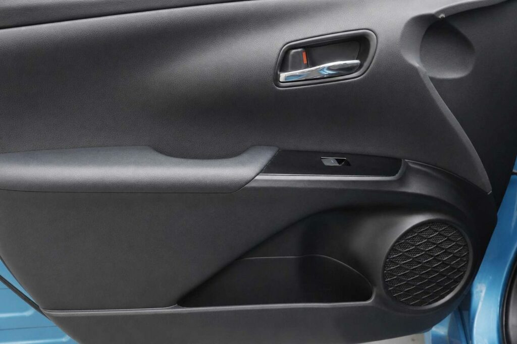 Toyota Prius+ Hatchback Black #42