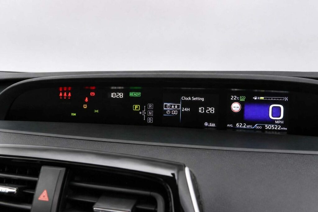 Toyota Prius+ Hatchback Black #25
