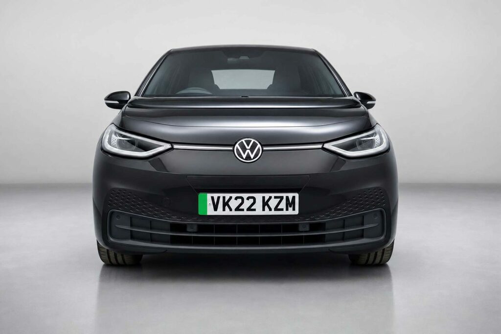 Volkswagen ID.3 Pro Performance 58Kwh Family Hatchback Electri Grey #2