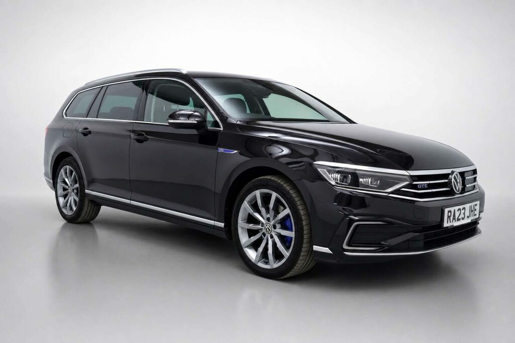 Volkswagen Passat 1.4 Tsi 13Kwh Gte Advance Estate Plug-i Black
