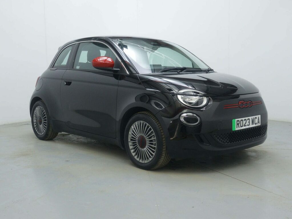 Fiat 500E 42Kwh Red Hatchback 118 Ps Black