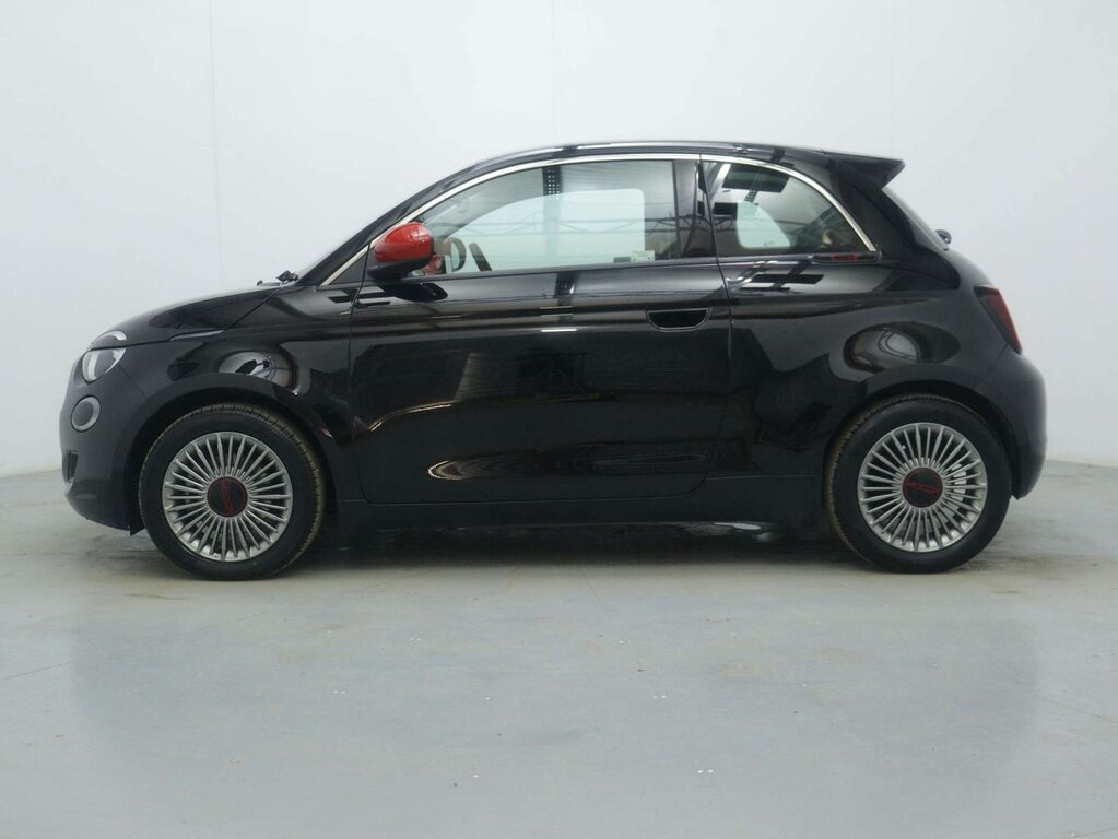 Fiat 500E 42Kwh Red Hatchback 118 Ps Black #4