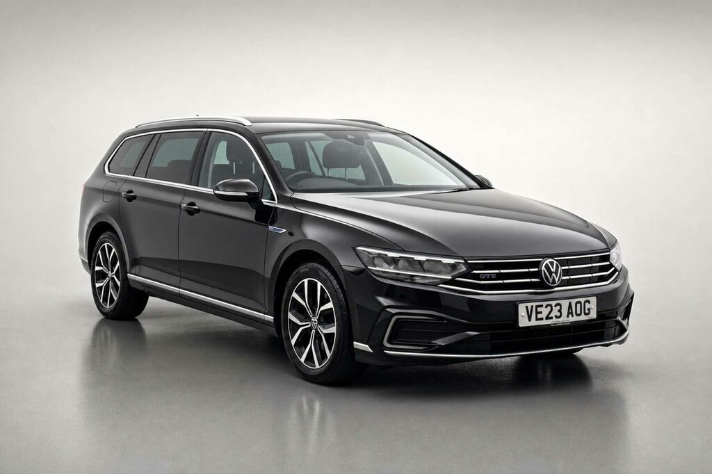 Volkswagen Passat 1.4 Tsi 13Kwh Gte Estate Plug-in Hybrid Black