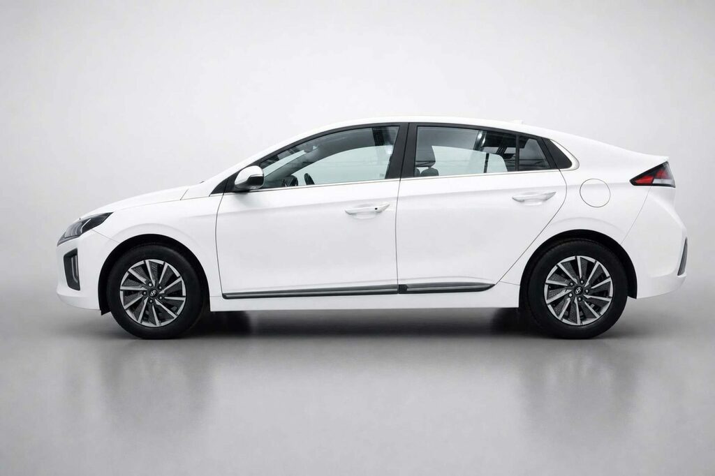 Hyundai Ioniq 38.3Kwh Premium Hatchback 136 P White #4
