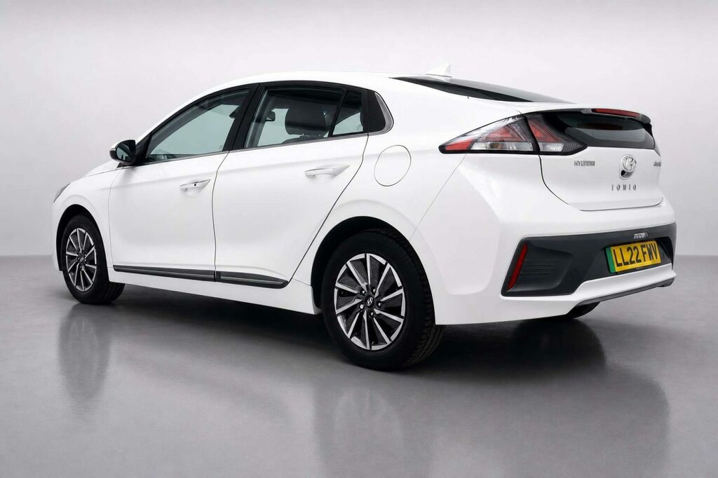 Hyundai Ioniq 38.3Kwh Premium Hatchback 136 P White #5