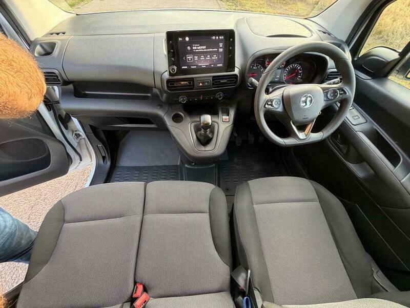 Vauxhall Combo 1.5 Turbo D 2300 White #2