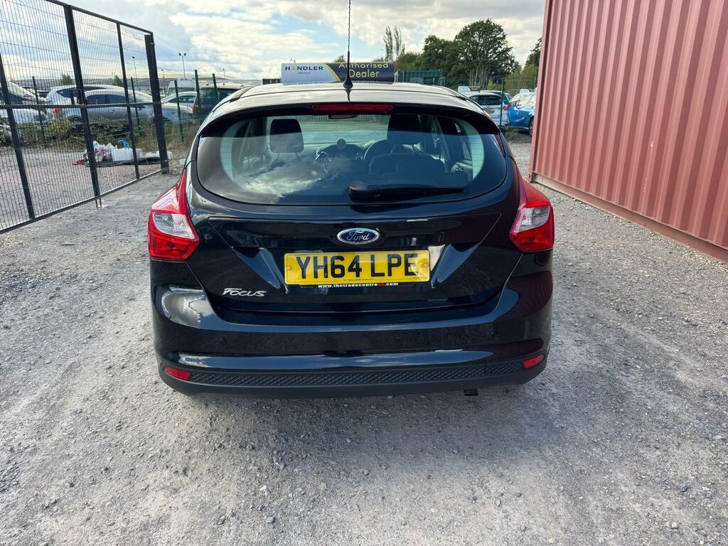 Ford Focus Zetec Red #9