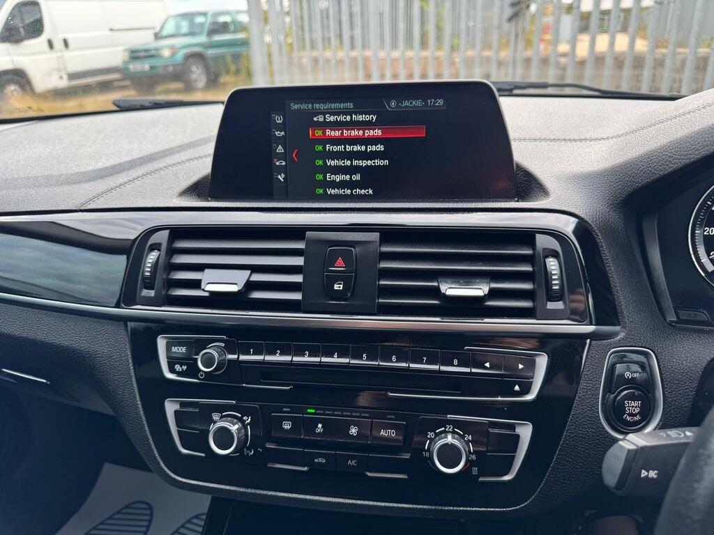 BMW 1 Series 118I 1.5 Se Nav Step Red #21