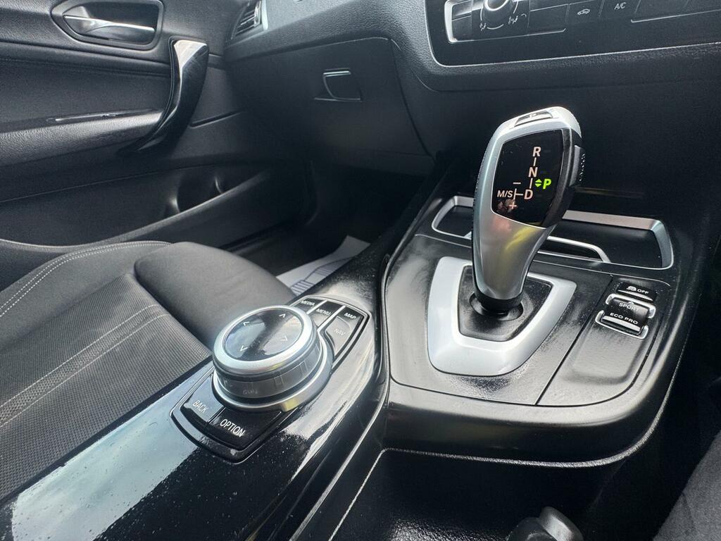 BMW 1 Series 118I 1.5 Se Nav Step Red #18