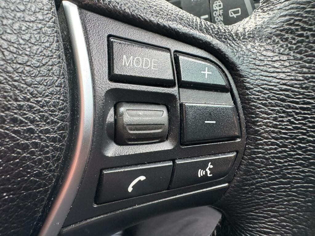 BMW 1 Series 118I 1.5 Se Nav Step Red #29
