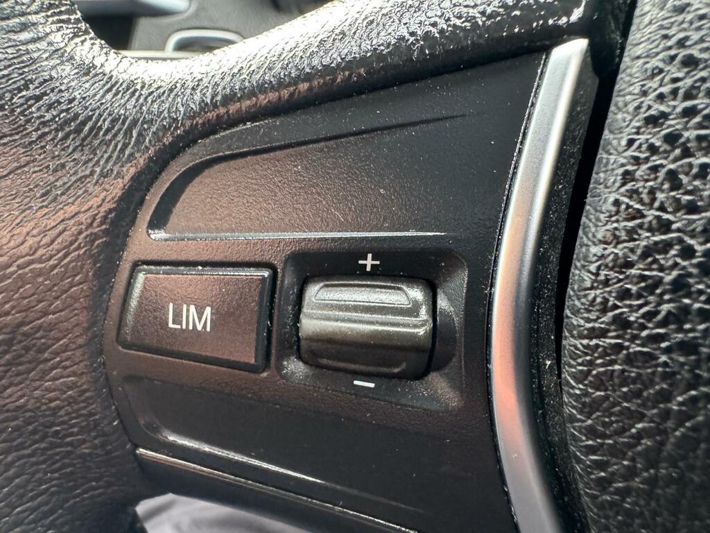 BMW 1 Series 118I 1.5 Se Nav Step Red #30