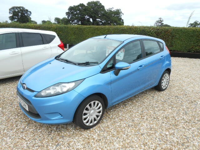 Ford Fiesta Hatchback 1.25 Red #1