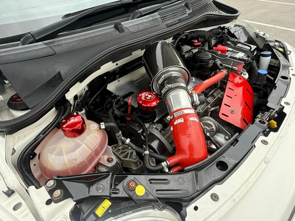 Abarth 595 1.4 T-jet Turismo Red #10