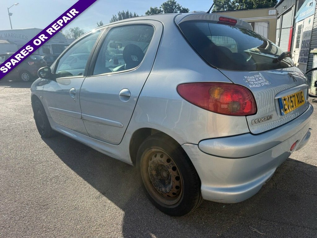 Peugeot 206 1.4L Look Silver #5