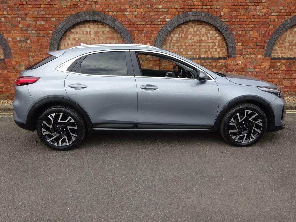Kia Xceed 1.5 T-gdi 3 Euro 6 S S Silver #2