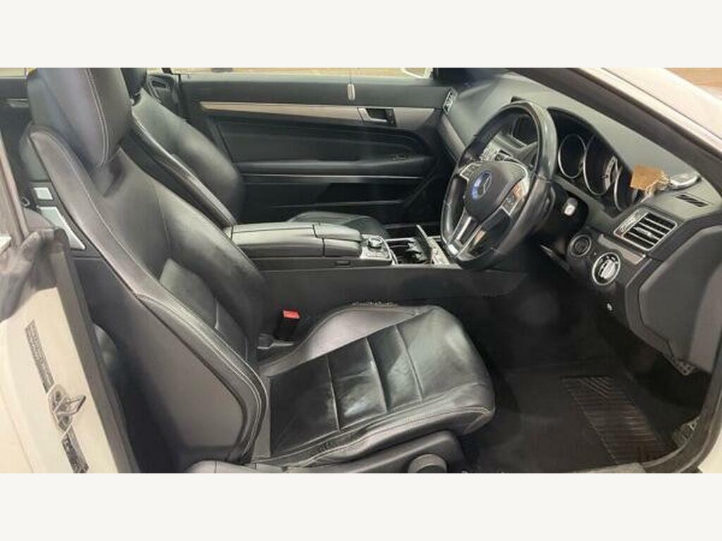 Mercedes-Benz E Class E220 Cdi Se Black #11