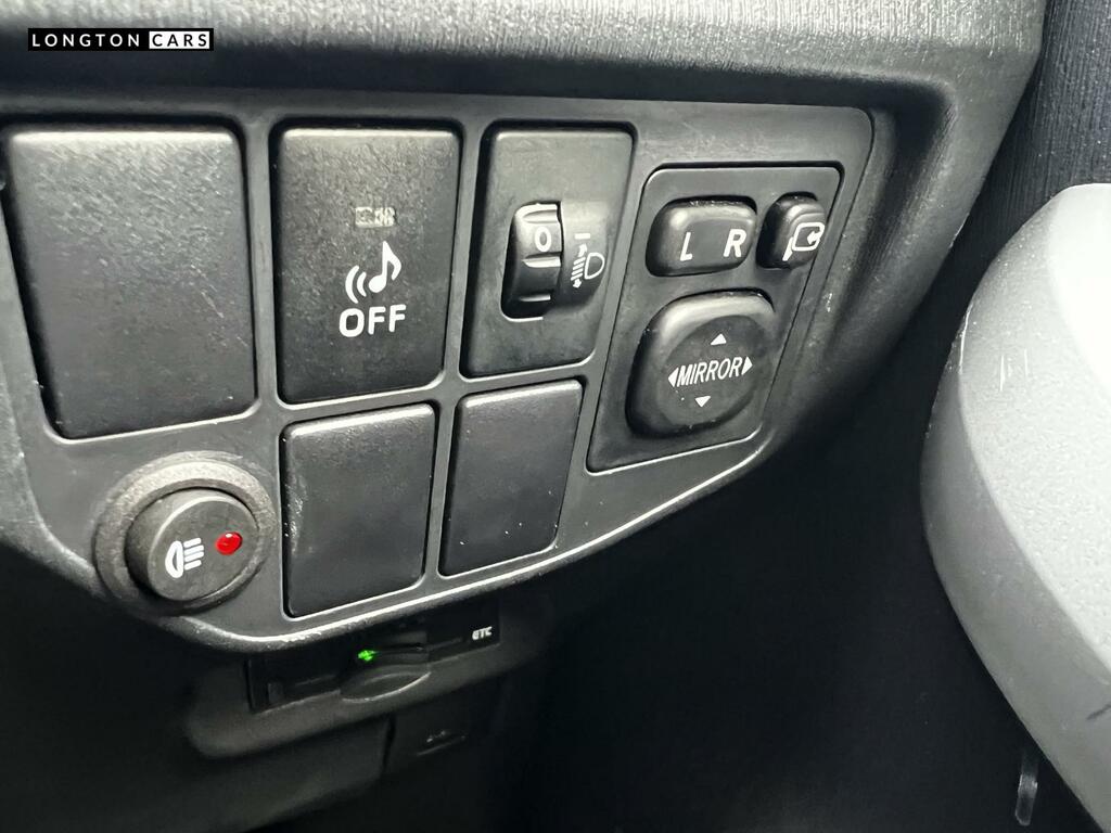 Toyota Prius 2.0 Phev Excel Cvt Grey #16
