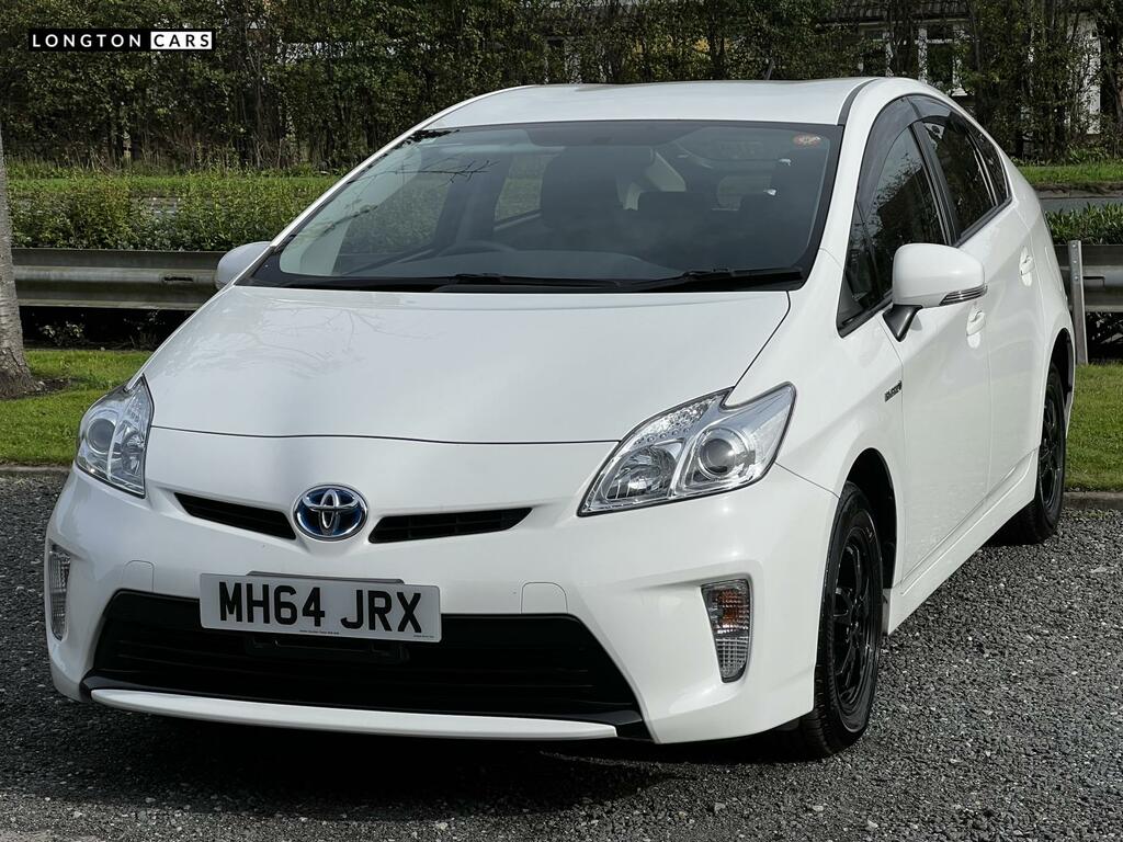 Toyota Prius T3 White #3