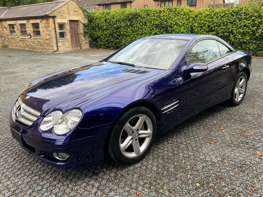 Mercedes-Benz SL Class 3.7L Null Silver #7