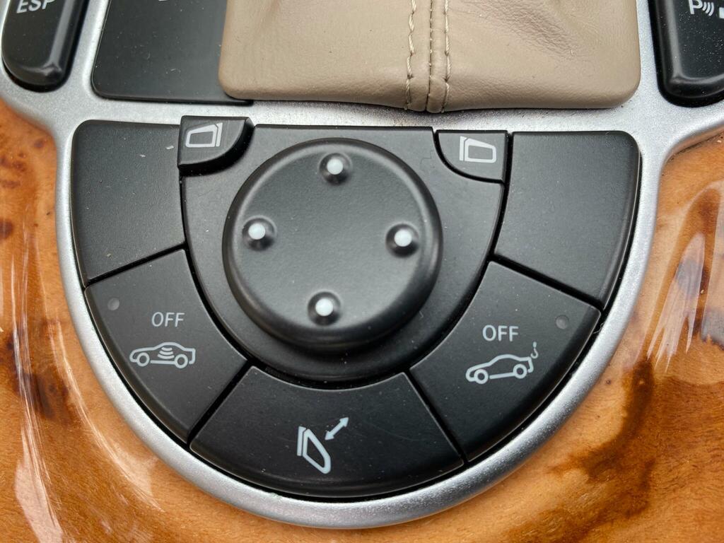 Mercedes-Benz SL Class 3.7L Null Silver #71