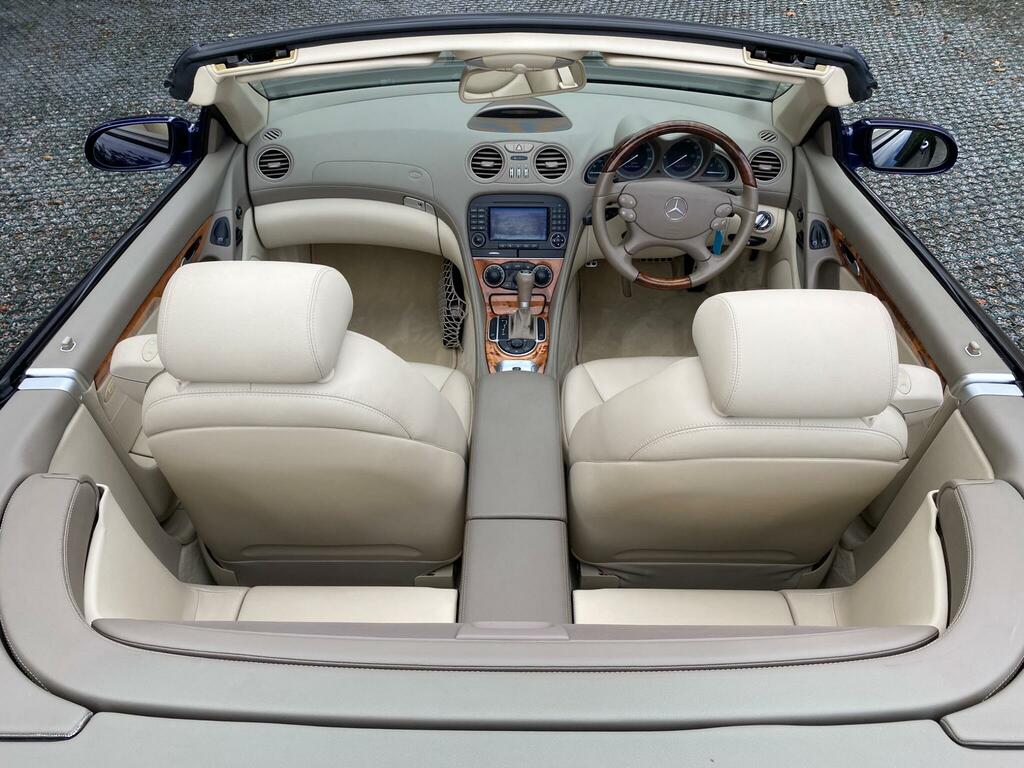 Mercedes-Benz SL Class 3.7L Null Silver #27