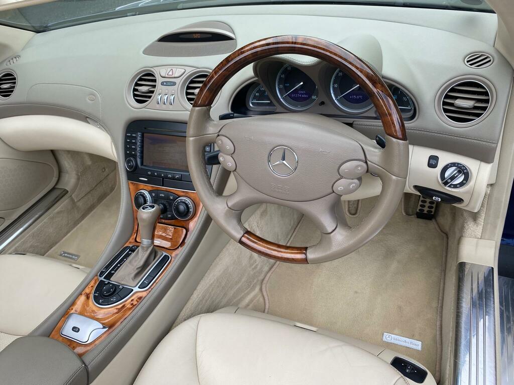 Mercedes-Benz SL Class 3.7L Null Silver #26