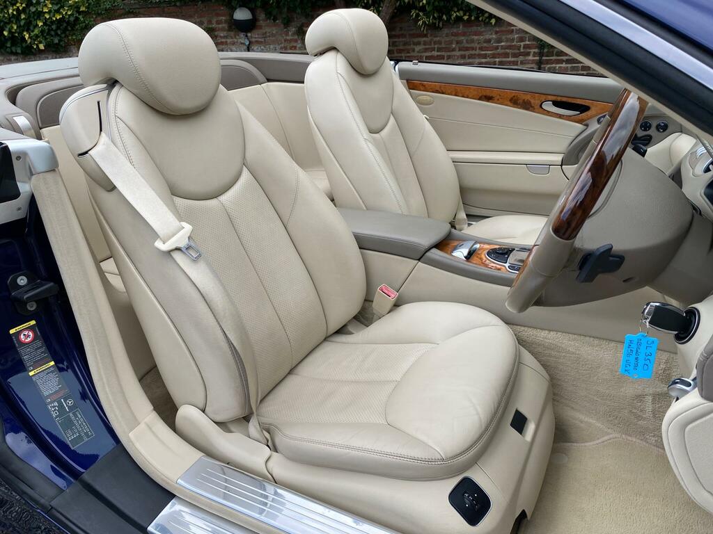 Mercedes-Benz SL Class 3.7L Null Silver #25
