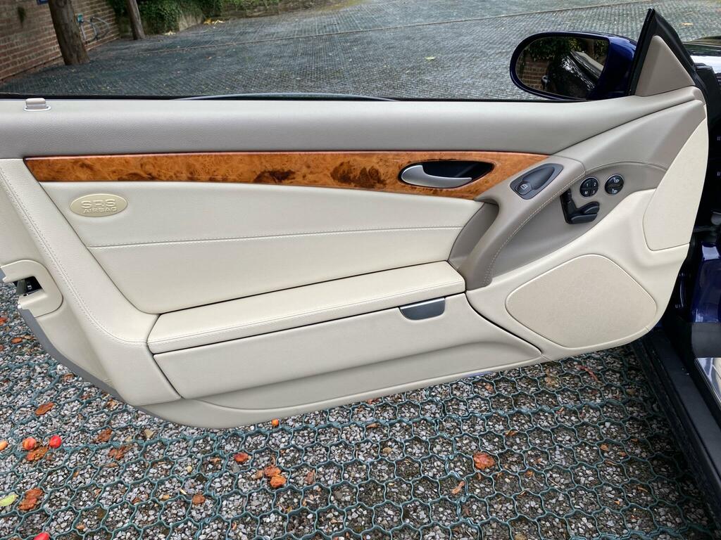 Mercedes-Benz SL Class 3.7L Null Silver #50