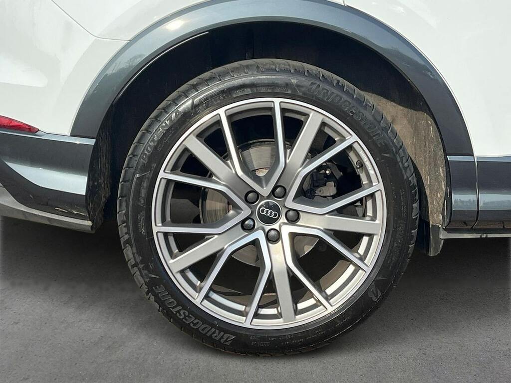 Audi Q3 35 Tfsi Black Edition 20 Alloy White #6