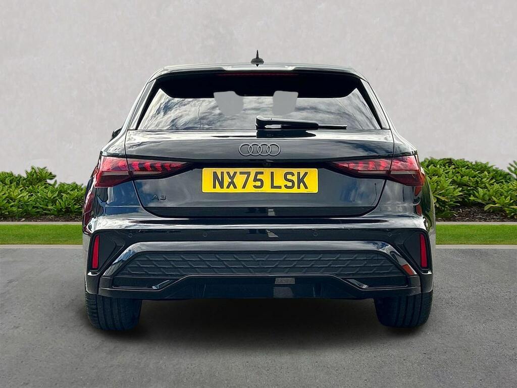 Audi A3 1.5 Tfsi 150 Black Edition S Tronic NX75LSK Black #4
