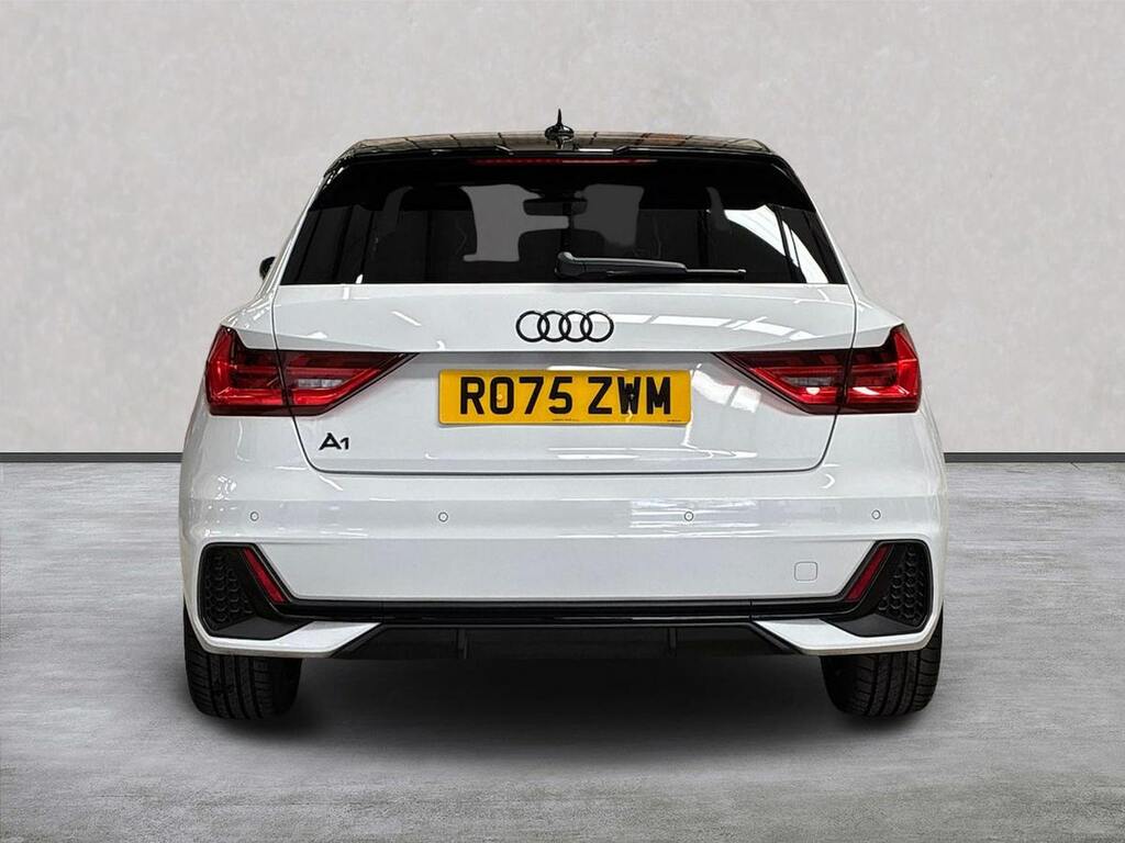 Audi A1 30 Tfsi Black Edition S Tronic White #4