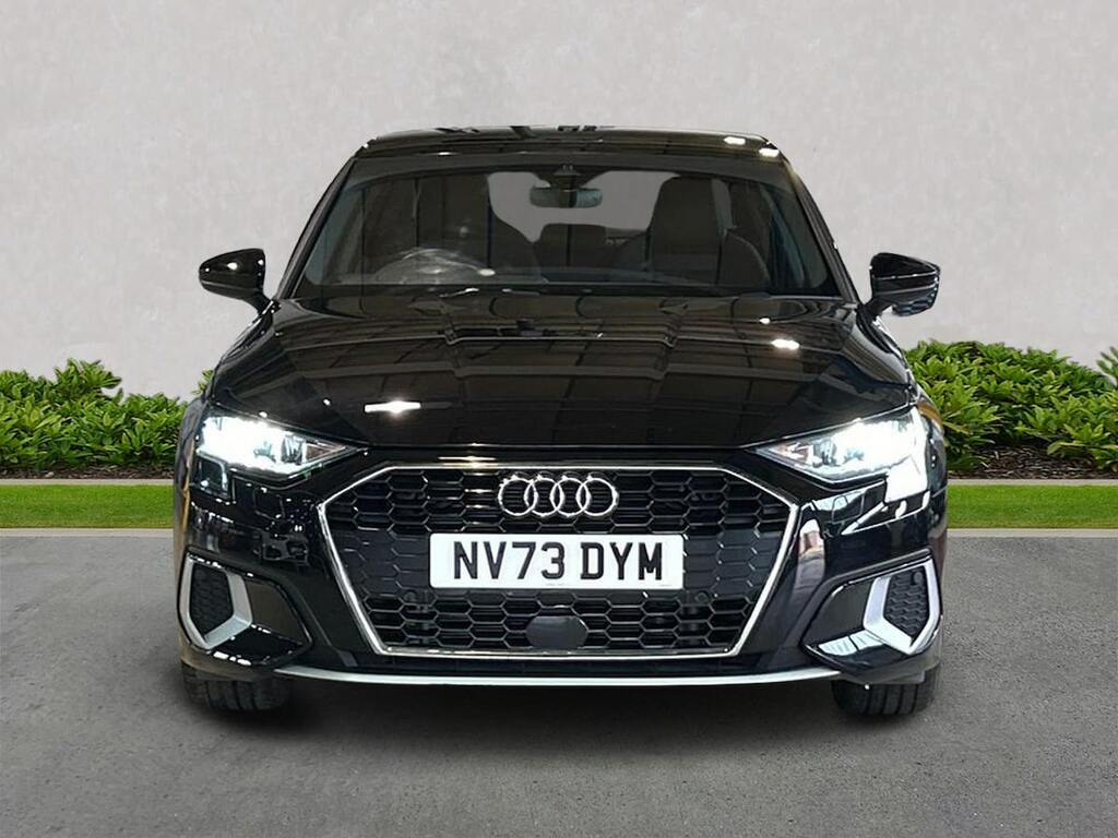 Audi A3 30 Tfsi Sport Black #5