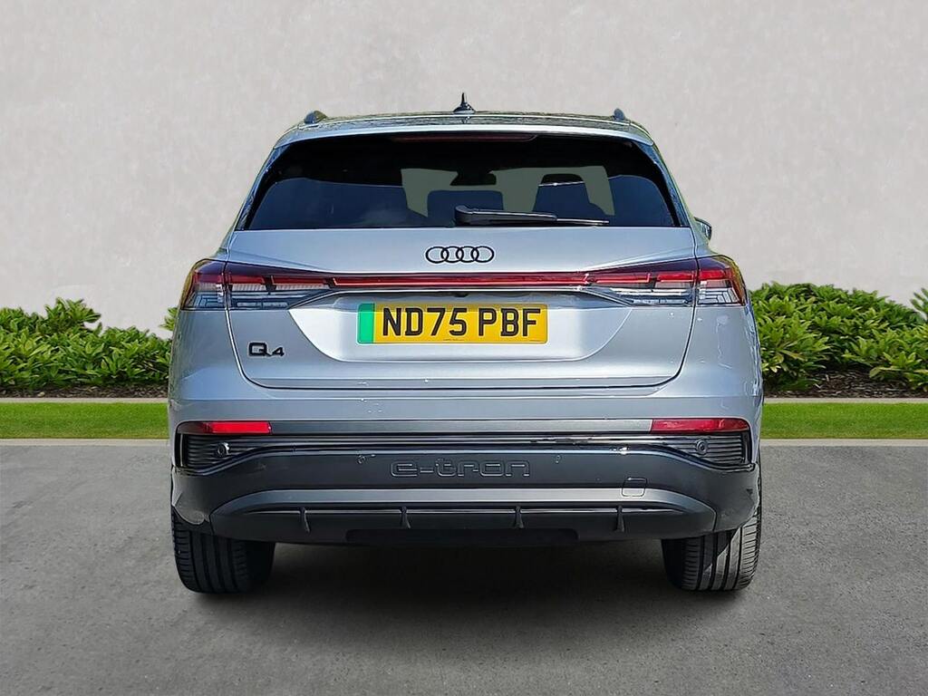 Audi Q4 E Tron 210Kw 45 82Kwh Black Edition Tech Pack ND75PBF Silver #4