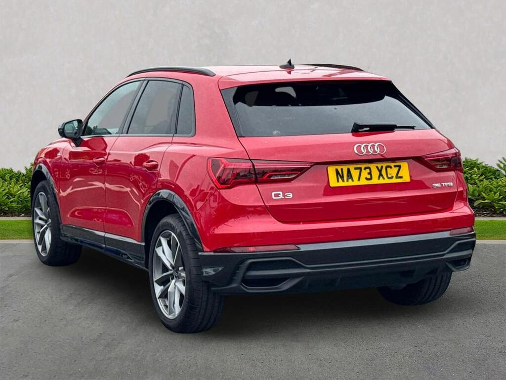 Audi Q3 1.5 Tfsi Cod 35 Black Edition Suv Manua Red #2