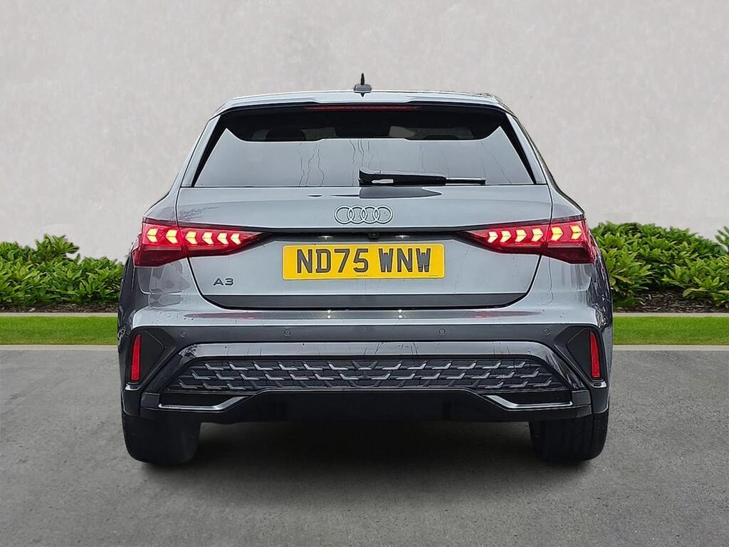 Audi A3 1.5 Tfsi 150 S Line ND75WNW Grey #4