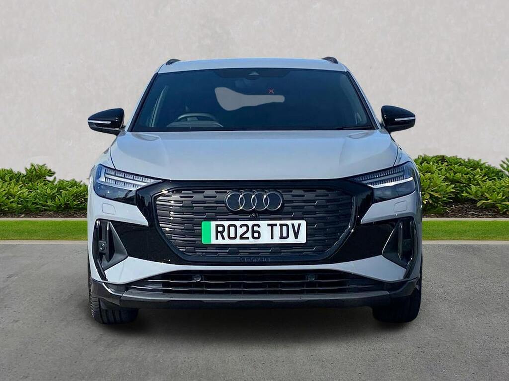 Audi Q4 E Tron 210Kw 45 82Kwh Black Edition RO26TDV Grey #5