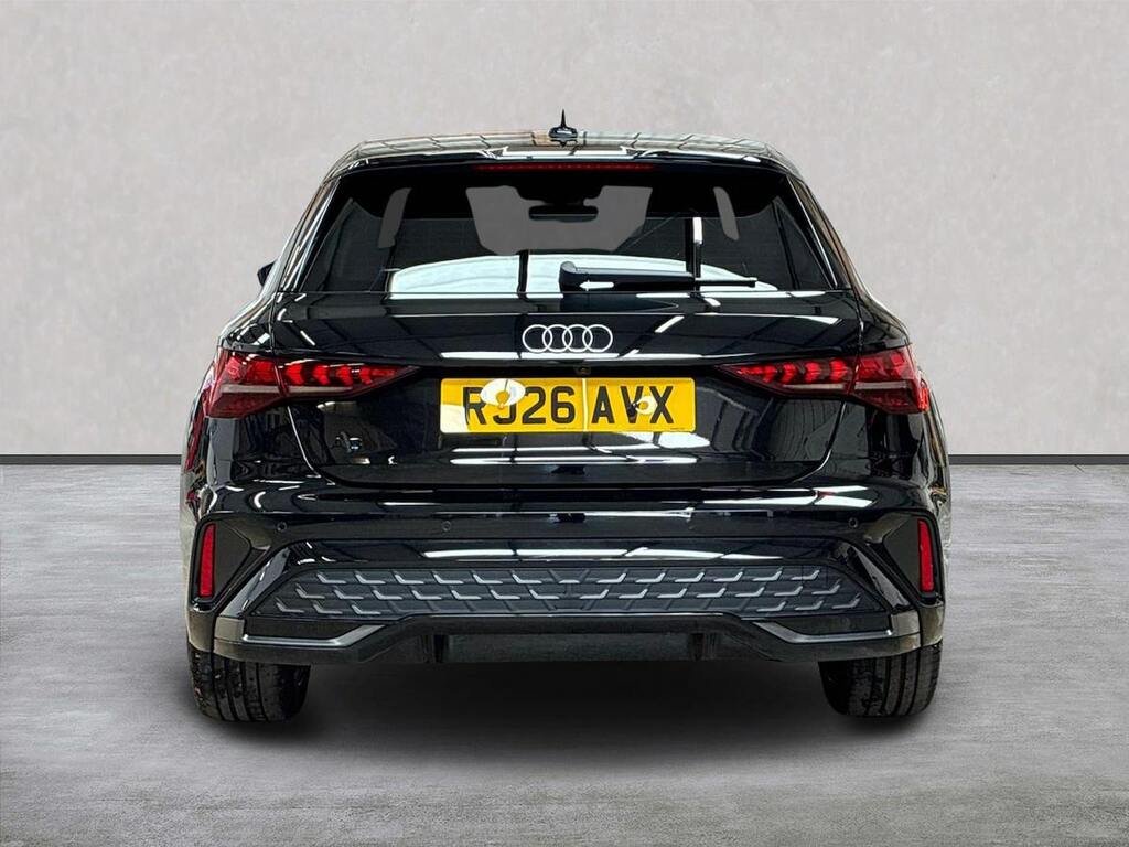 Audi A3 1.5 Tfsi E 204 Sport S Tronic RJ26AVX Black #4