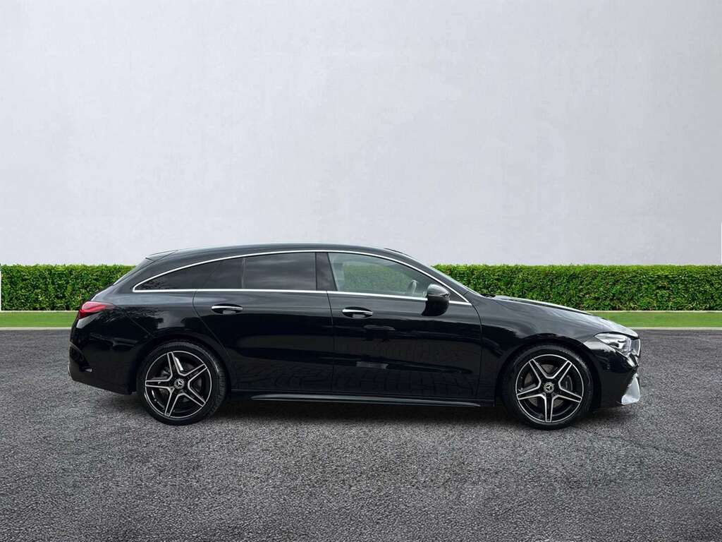 Mercedes-Benz CLA Class Cla 200 Amg Line Executive Tip Black #3