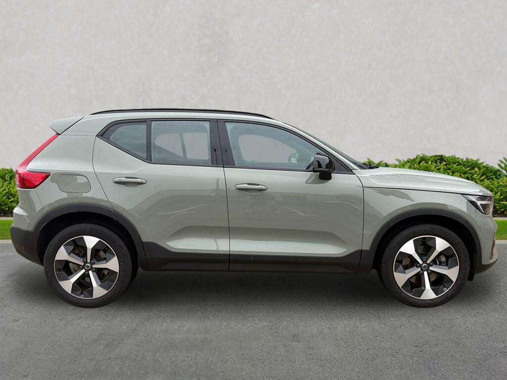 Volvo XC40 2.0 B3p Plus Dark SB24JHO Green #3