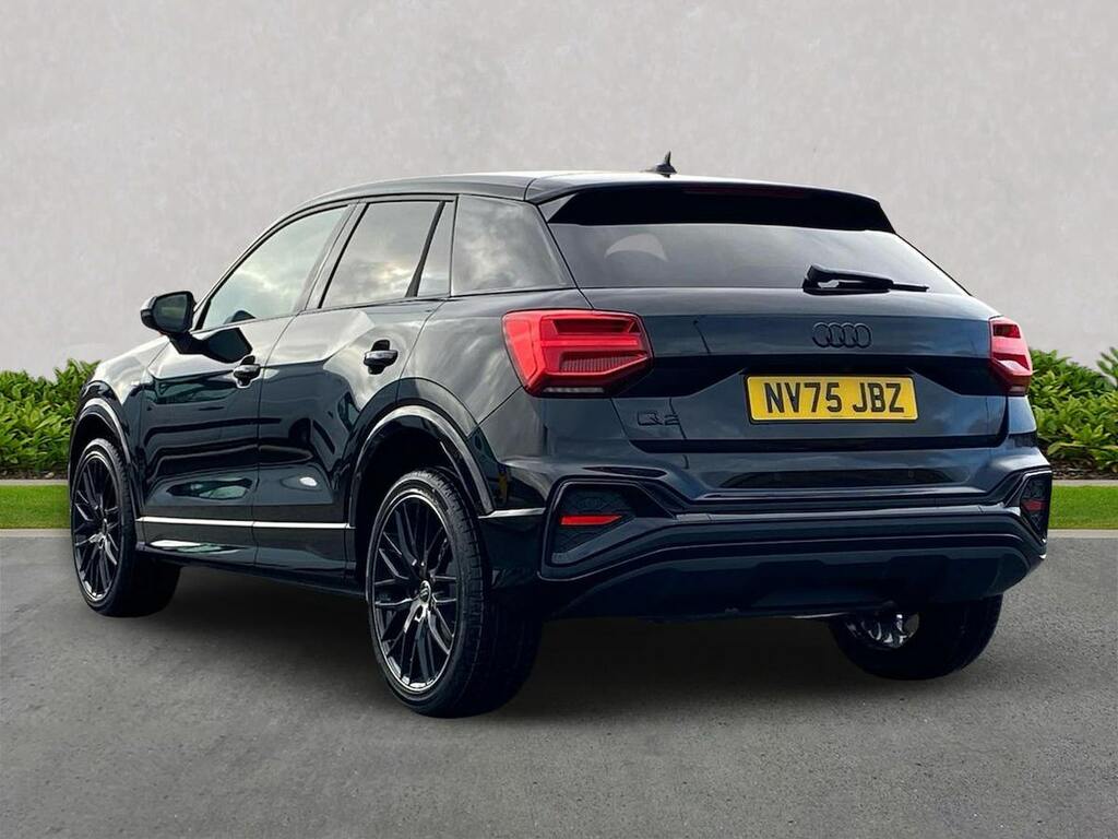 Audi Q2 1.5 Tfsi Cod 35 Black Edition Suv S Tro NV75JBZ Black #2