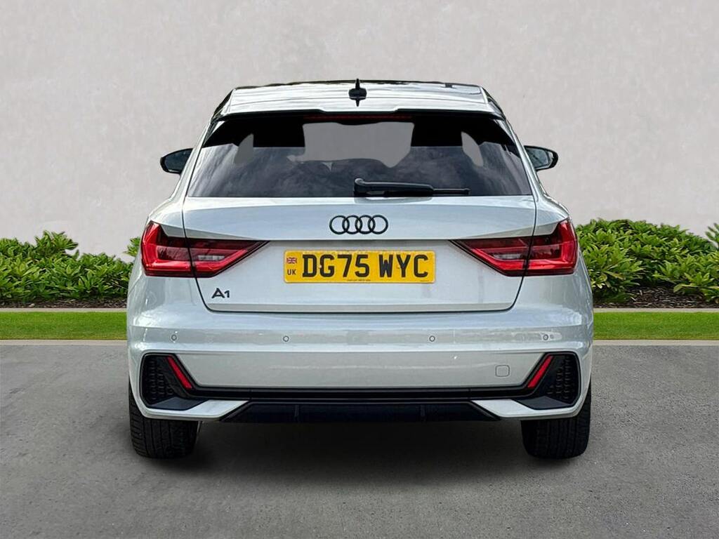 Audi A1 1.5 Tfsi 35 Black Edition Sportback S T Silver #4
